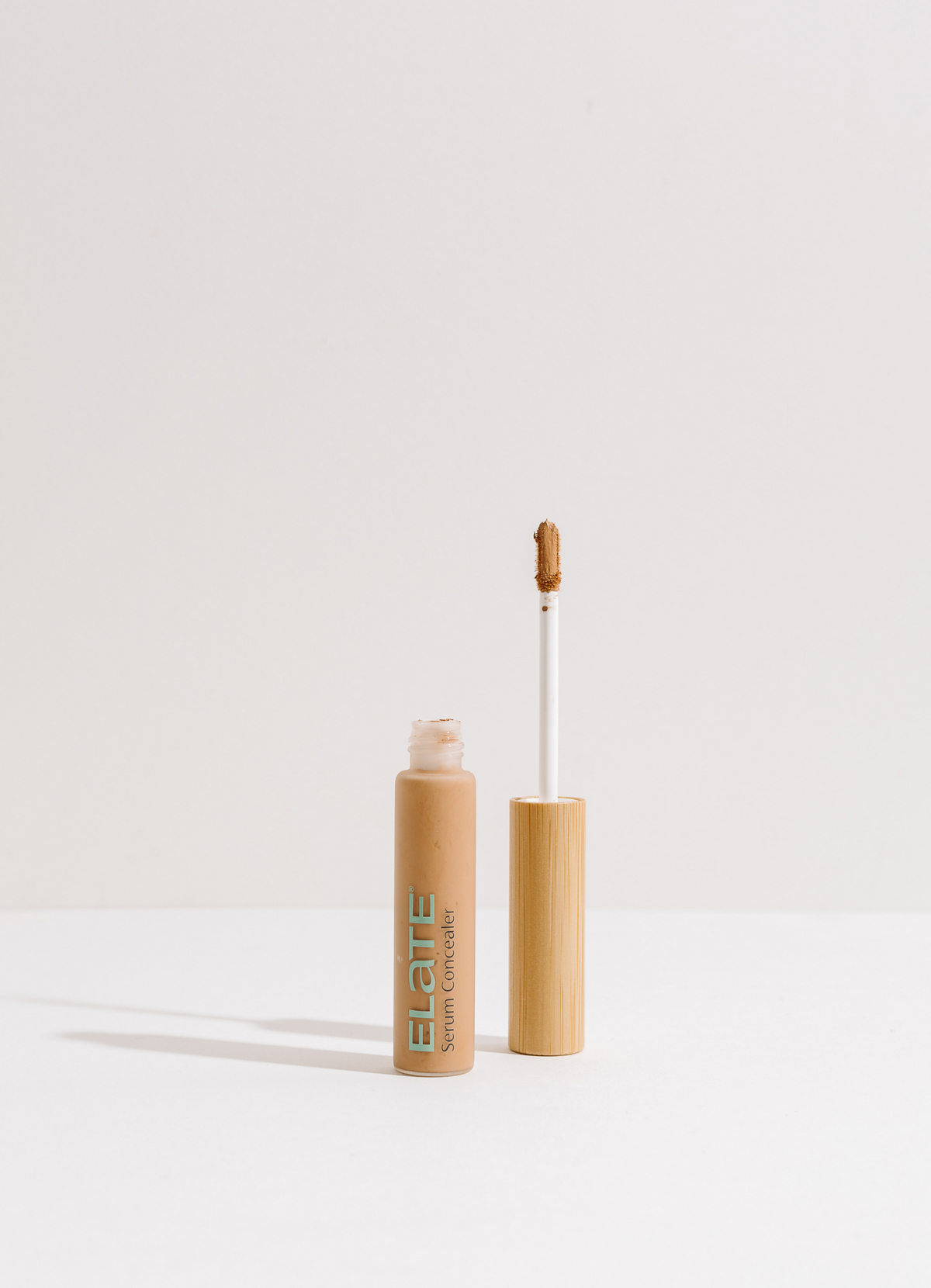 vegan cruelty free full coverage concealer creme concealer. #shade_SN3_|_Light_Medium_Neutral