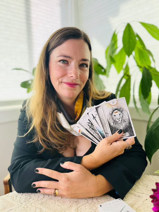 10 min Tarot Card Reading with Bronwyn